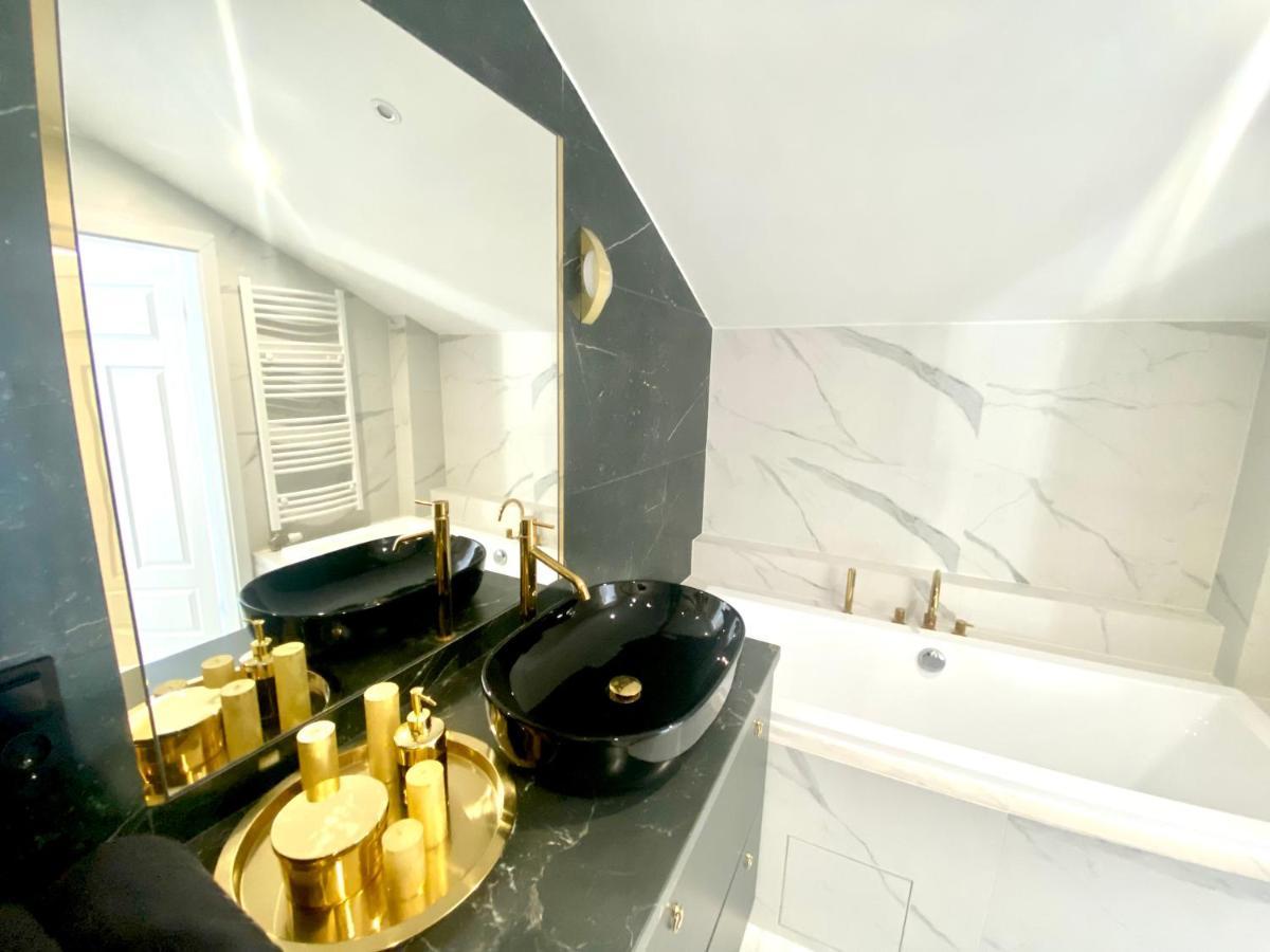 Apartament Sanok-Z Widokiem Na Rynek I Tarasem Εξωτερικό φωτογραφία