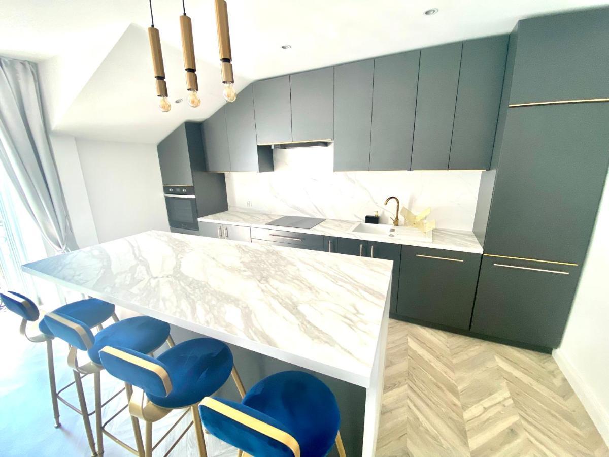 Apartament Sanok-Z Widokiem Na Rynek I Tarasem Εξωτερικό φωτογραφία